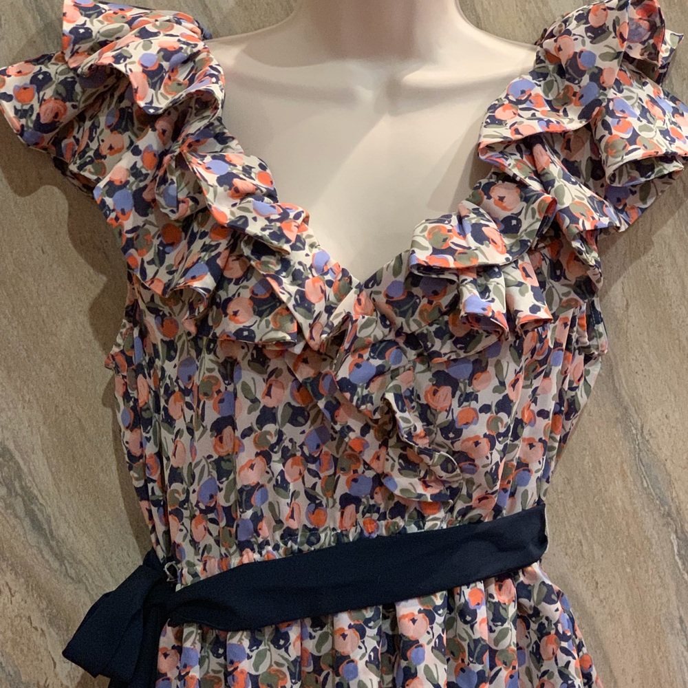 H&M Women’s Floral-Designed Outing Top Size 12